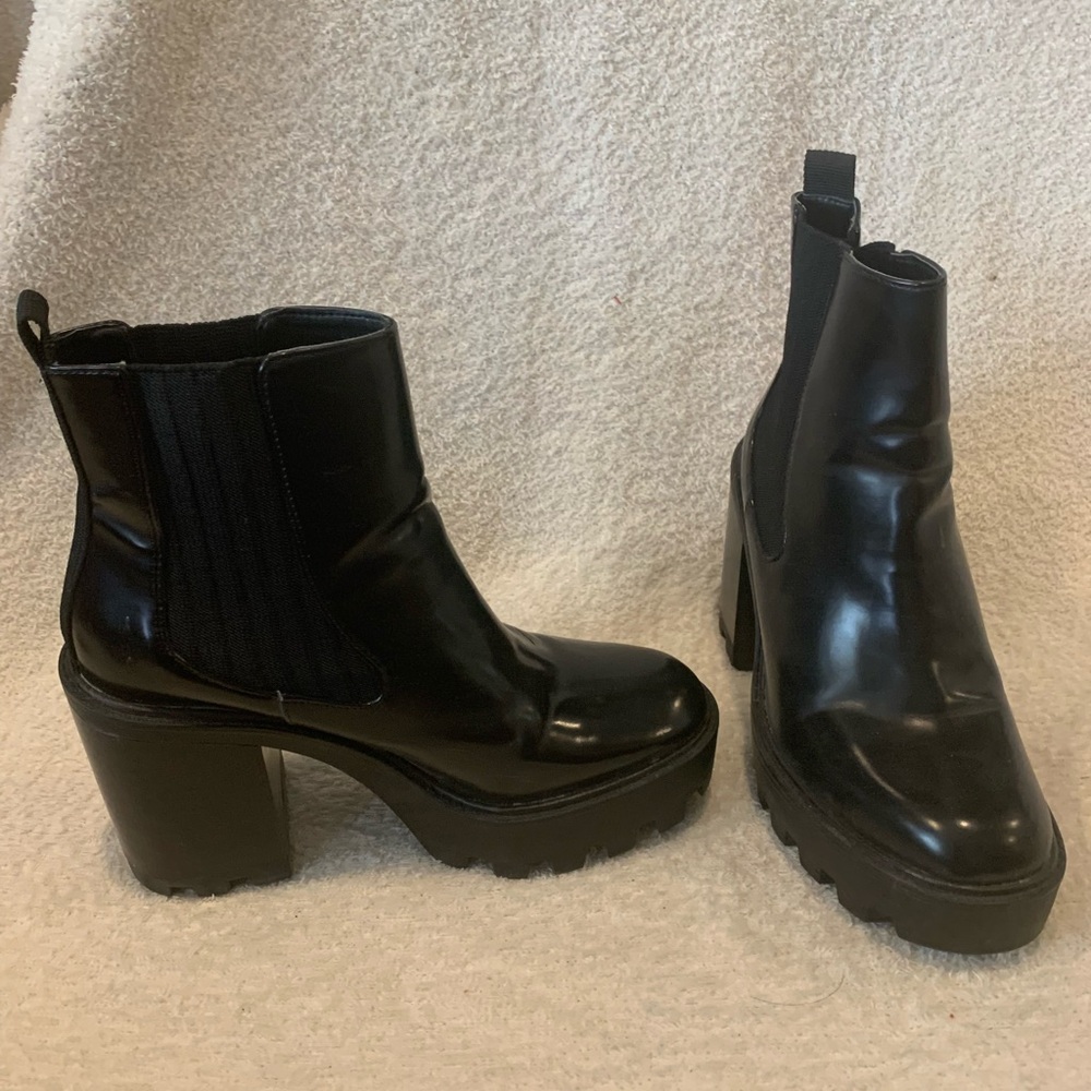 Black Chunky Heel Ankle Boots
